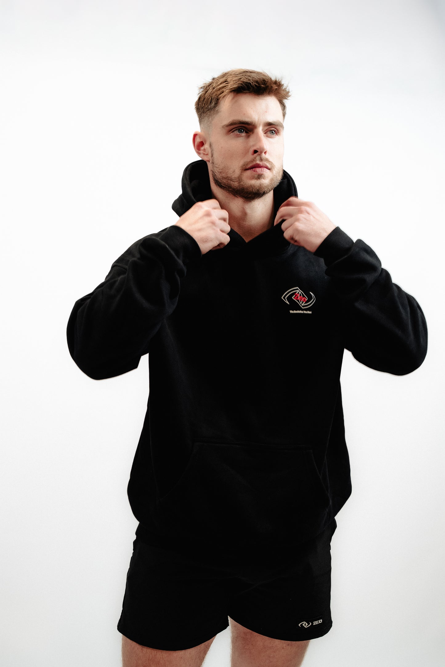 Zeo Essential Hoodie