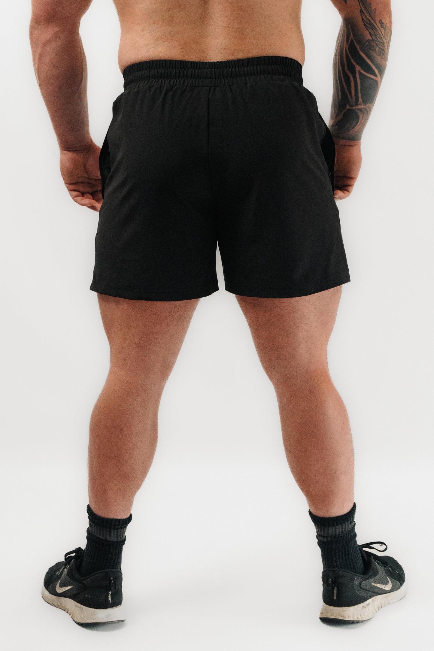 Zeo Essential 5" Performance Shorts