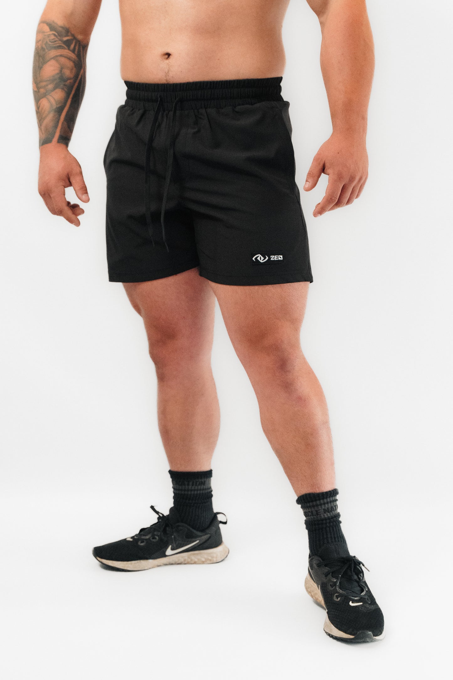 Zeo Essential 5" Performance Shorts